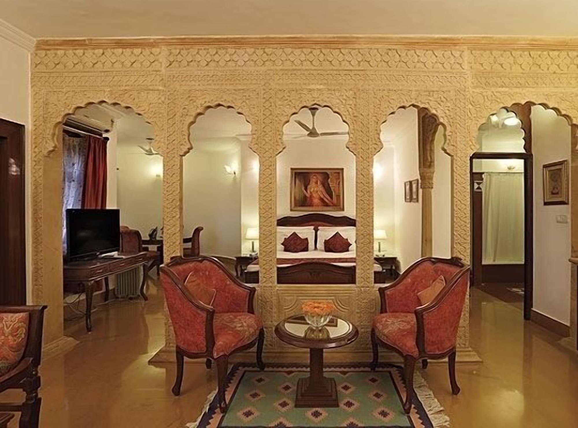 Hotel Rang Mahal Dzsaiszalmer Kültér fotó