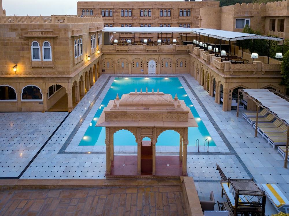 Hotel Rang Mahal Dzsaiszalmer Kültér fotó