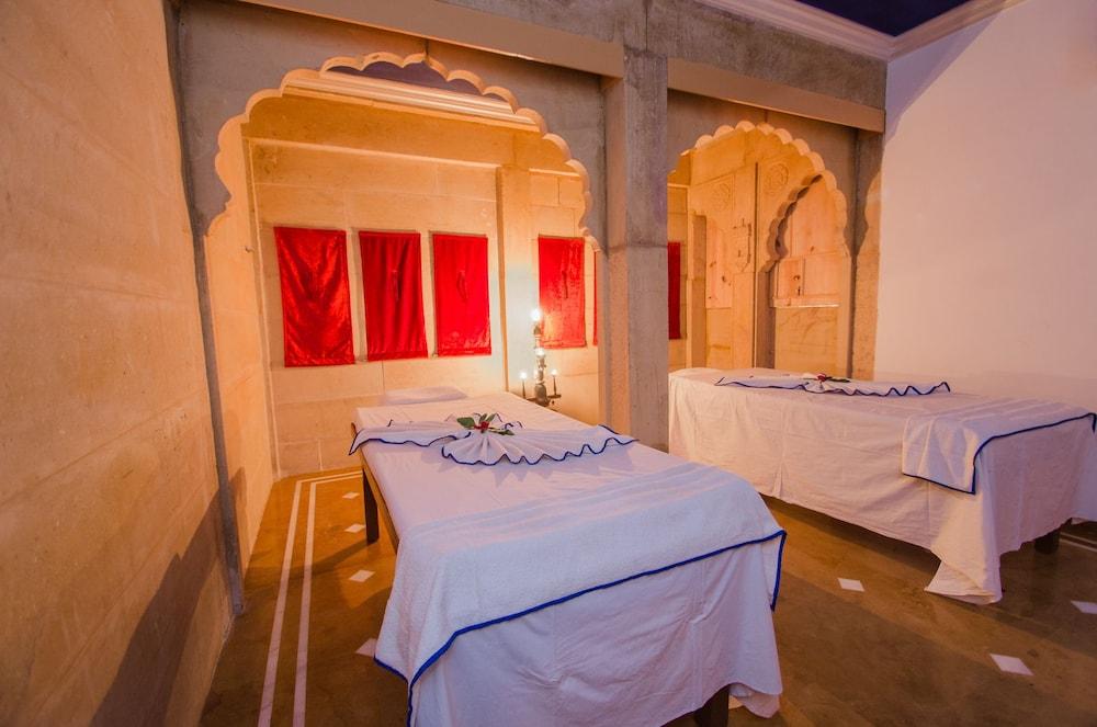 Hotel Rang Mahal Dzsaiszalmer Kültér fotó