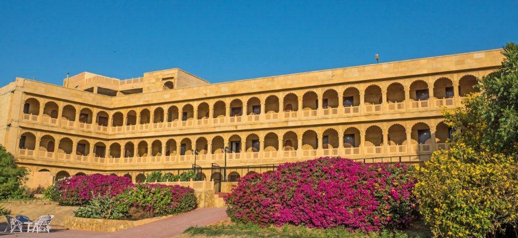 Hotel Rang Mahal Dzsaiszalmer Kültér fotó