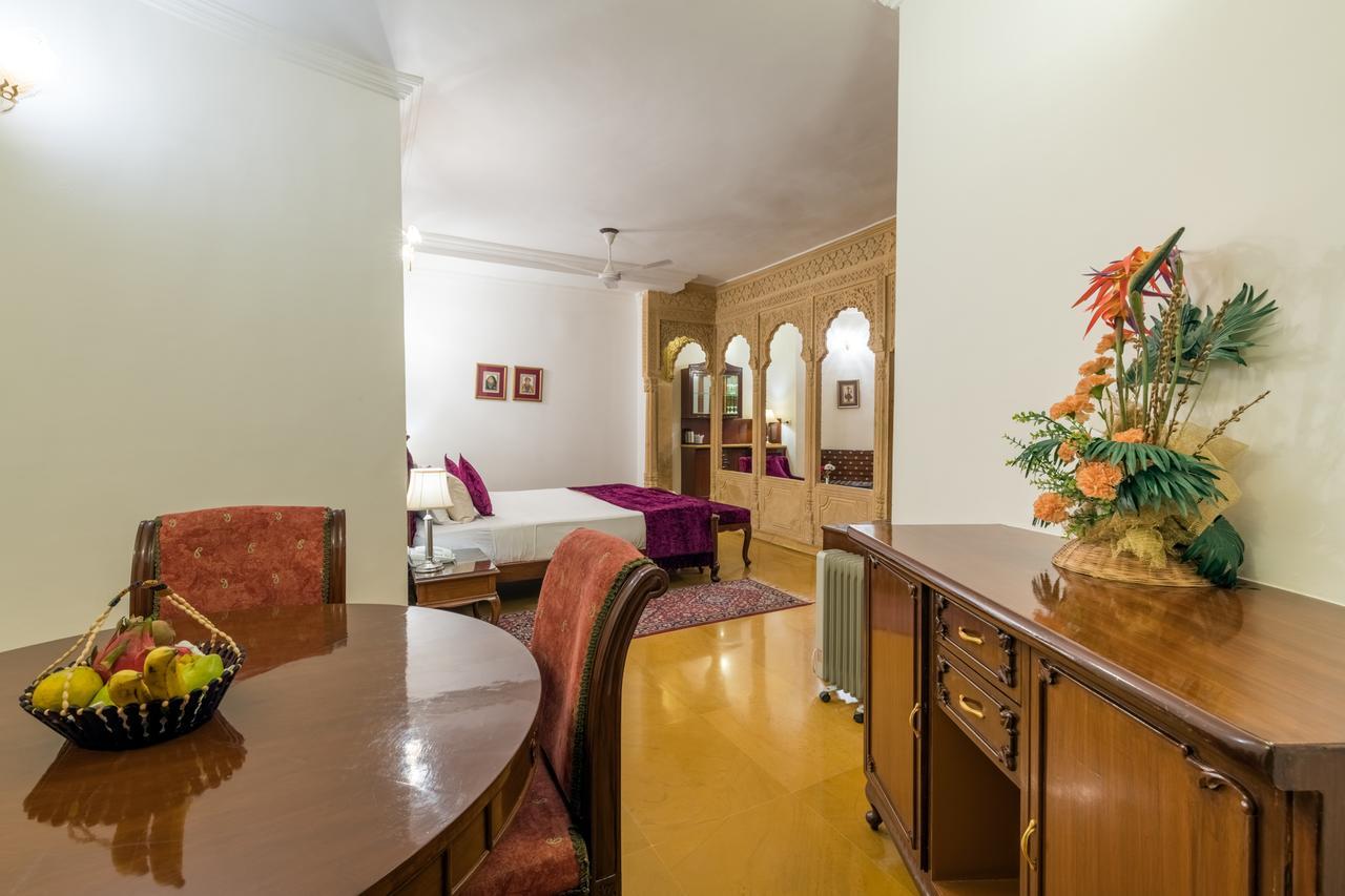 Hotel Rang Mahal Dzsaiszalmer Kültér fotó
