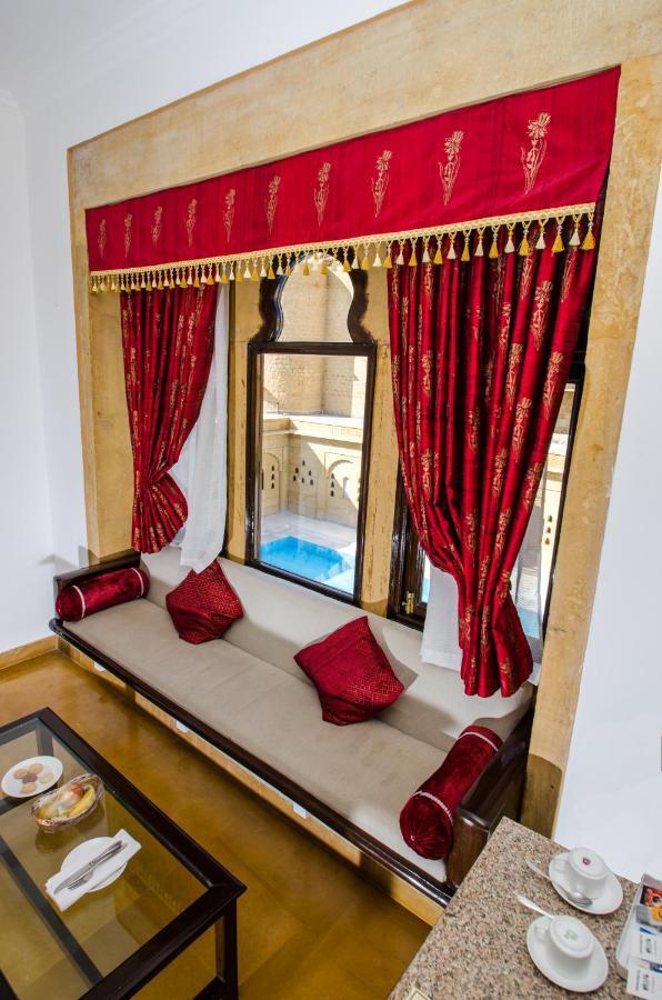 Hotel Rang Mahal Dzsaiszalmer Kültér fotó